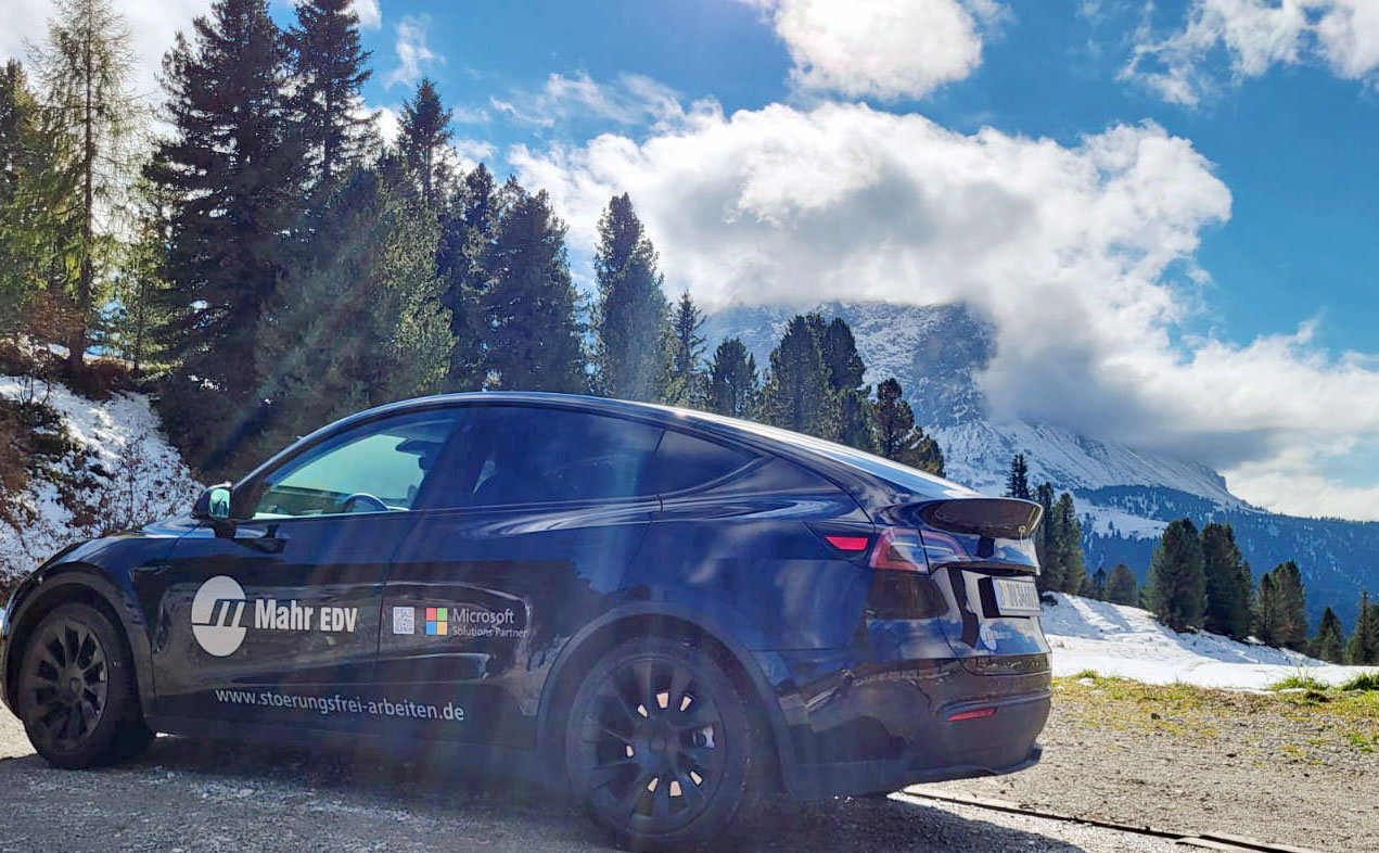 Far Away Office