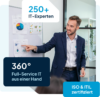 Mahr EDV Mitarbeiter präsentiert Auswertungen und Diagramme zu IT Beratung und Strategie an einem Whiteboard