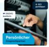 Nahaufnahme eines IT-Experten mit Tablet in der Hand in einem Serverraum