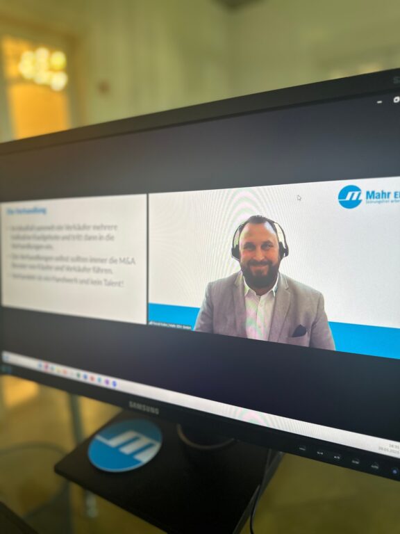 Pascal Kube beim Webinar